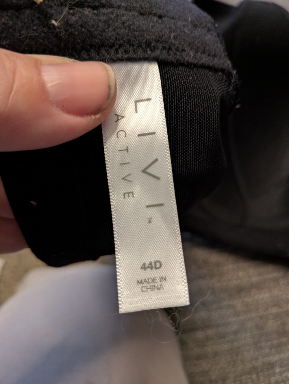 Livi Active NWOT Full Coverage No Wire Bra Size 40D - Picture 4 of 6